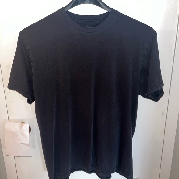 Men’s Calvin Klein black Tee shirt . Size large. 100% cotton. - Picture 4 of 9